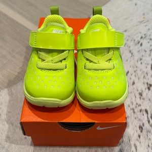 Baby Nike Express sneakers